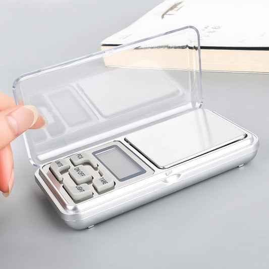 High accuracy pocket scale with tare feature and multiple measurement unit conversion options